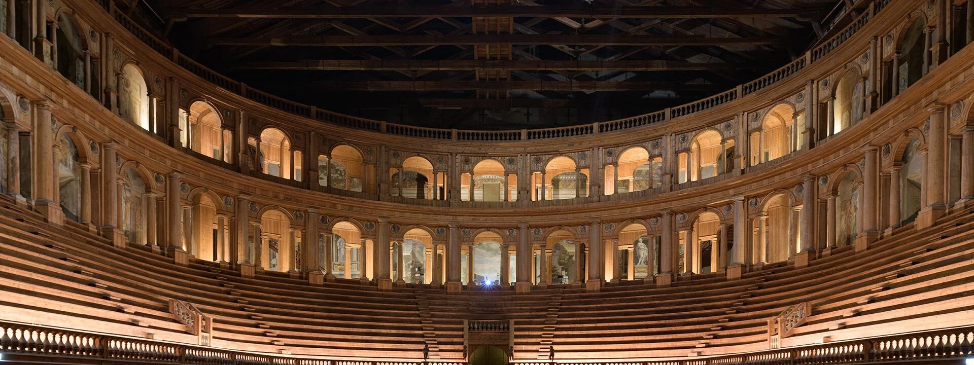 Hero expertise shutterstock 2460509933