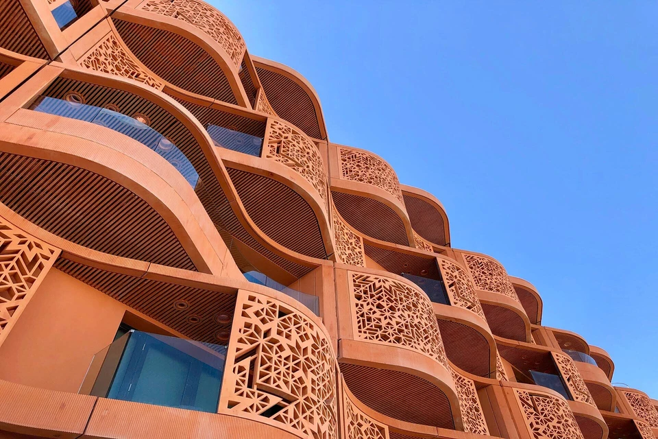 Masdar City shutterstock 1449988346